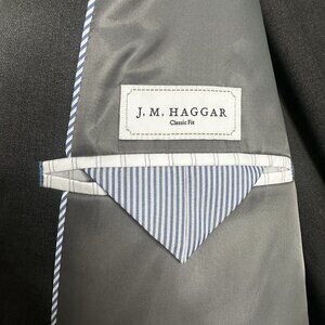 JM Haggar Suit Gray 46R Jacket Pants 38x30  Stretch Classic Fit Worn Only Once